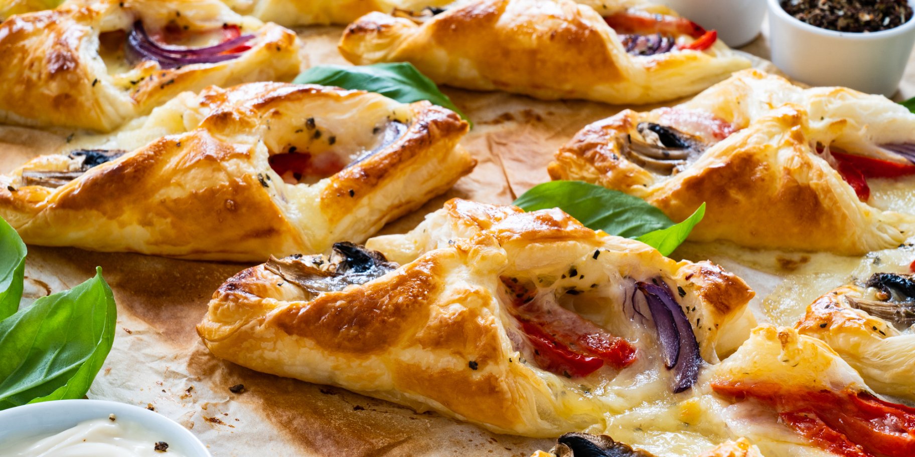 слойки з готового тіста