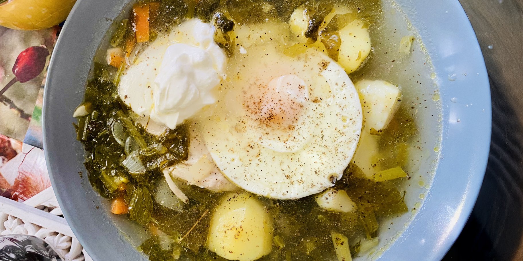 Зелений борщ із щавелем