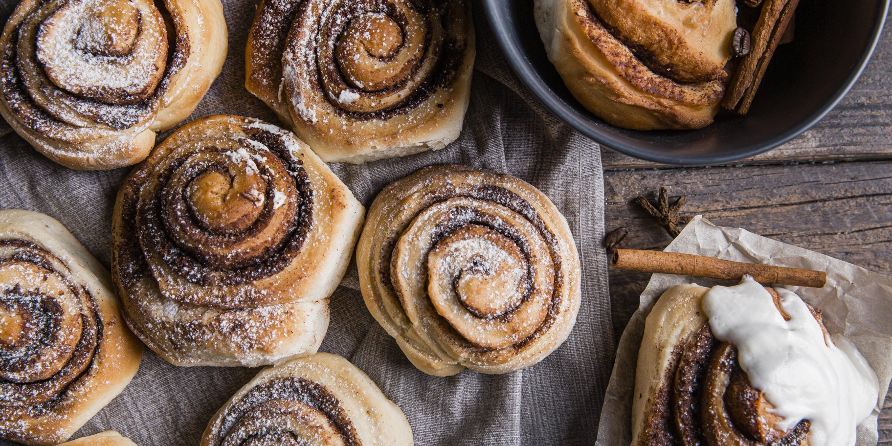 Булочки з корицею