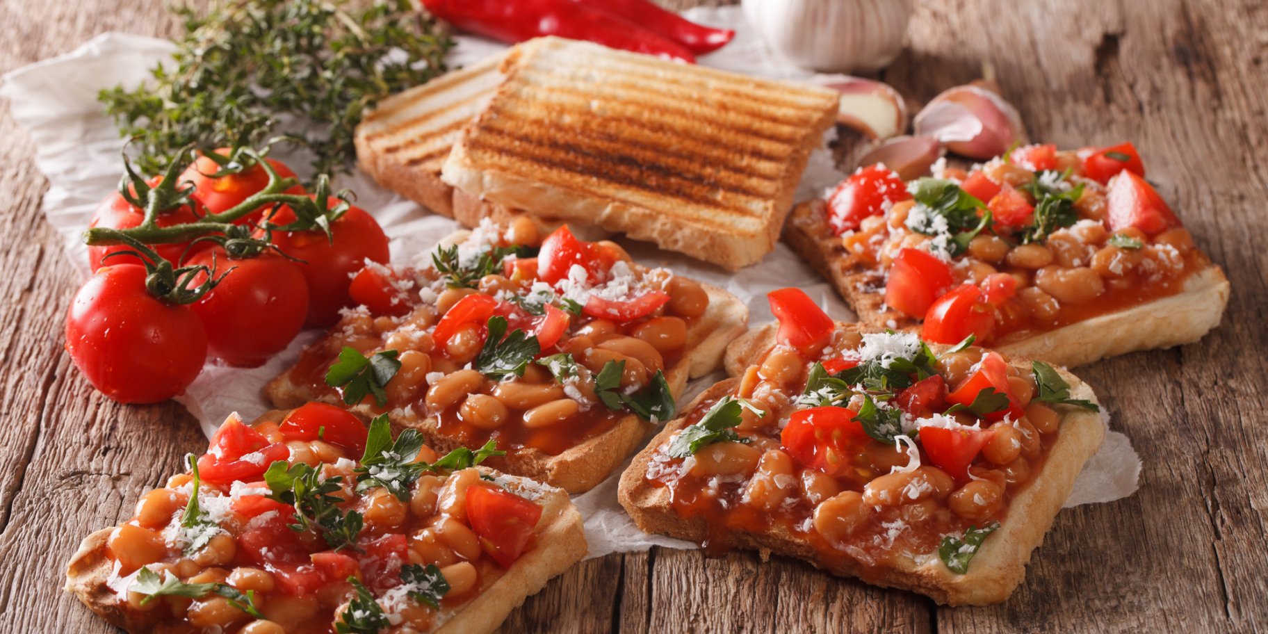 Консервовані овочі з квасолею