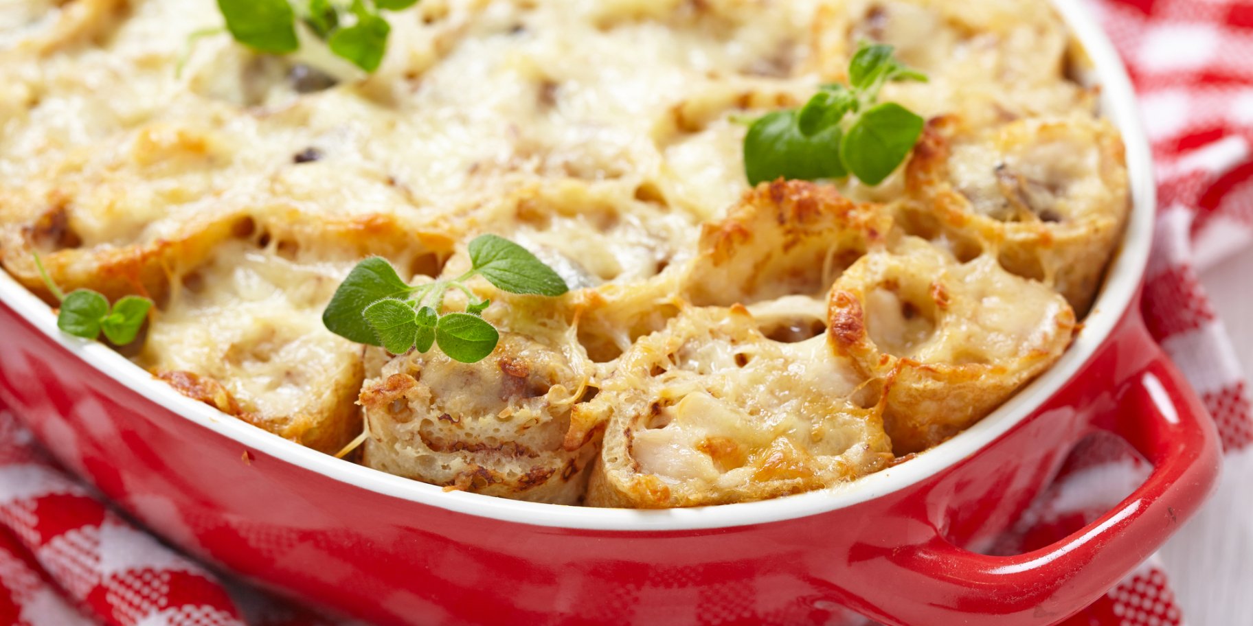 Млинцева запіканка з сиром і часником