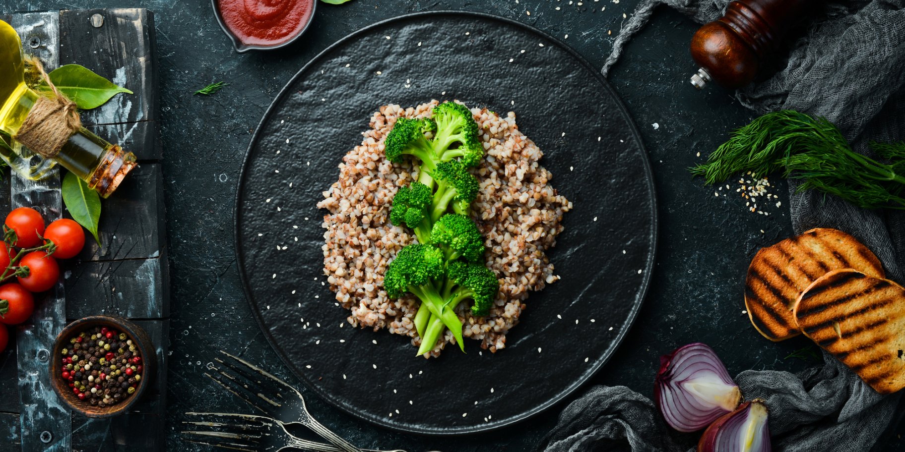 Гречана каша з броколі