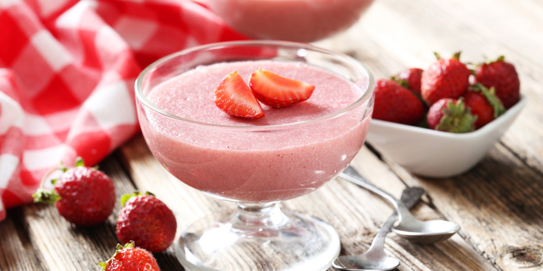 Сирно-полуничний десерт