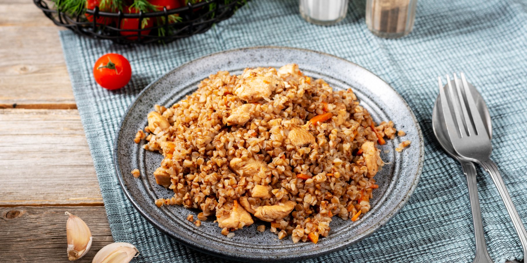 Каша з м'ясом