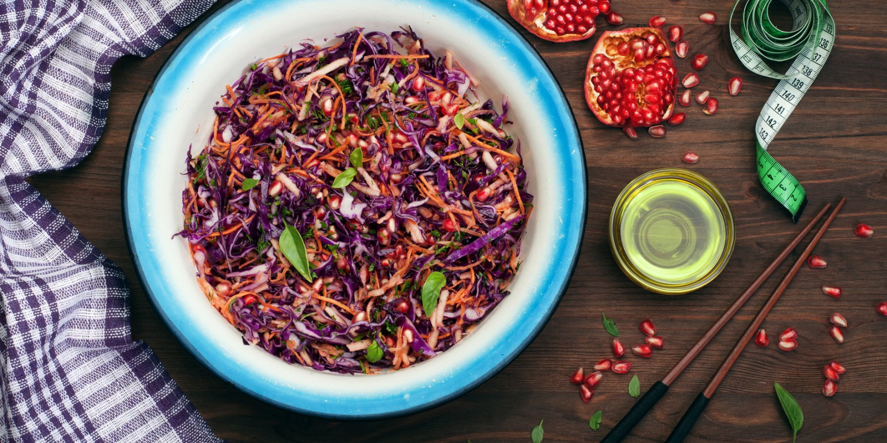 Салат из красноголовой капусты с гранатом рецепт