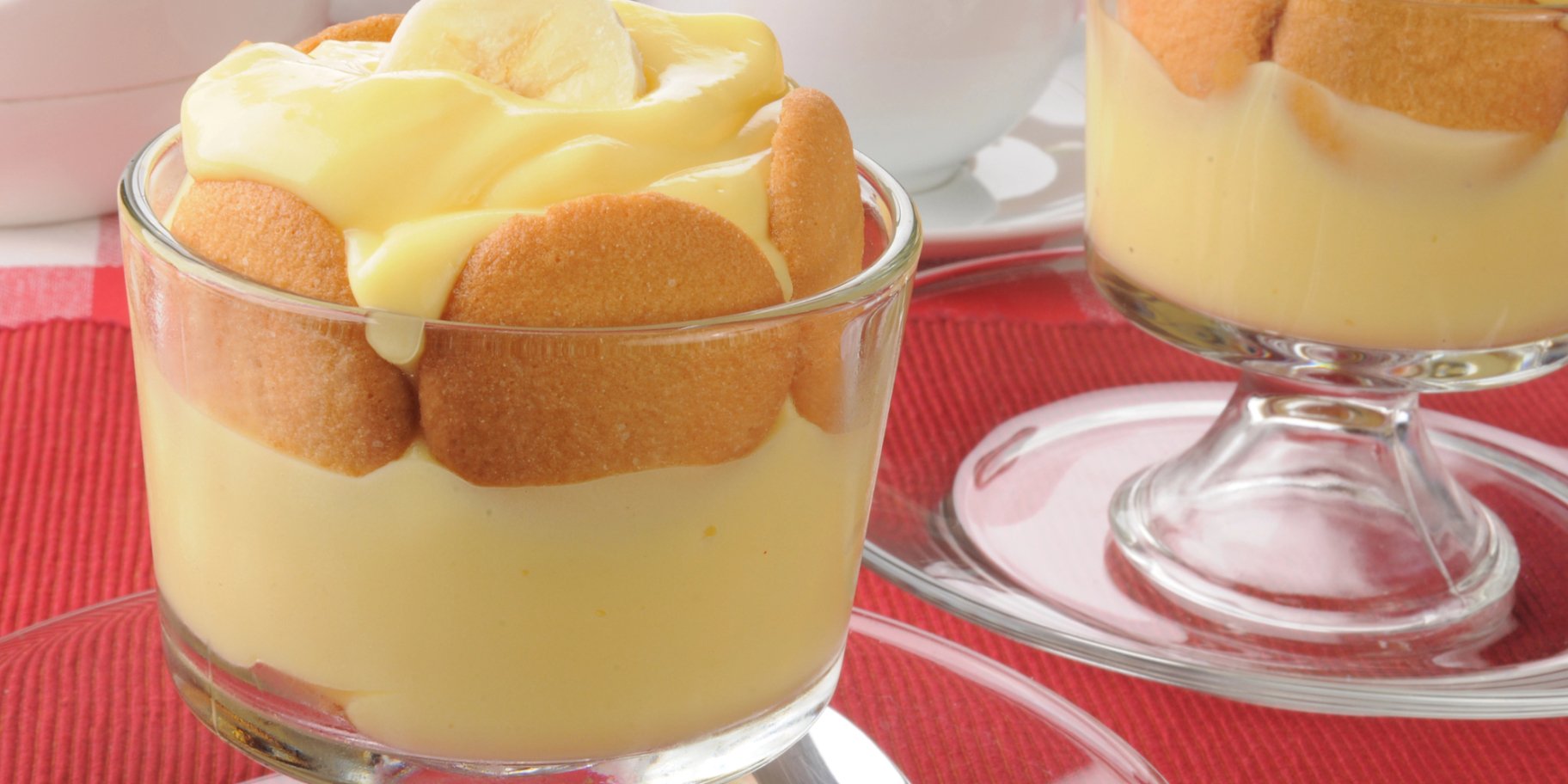 Банановий десерт без цукру та лактози