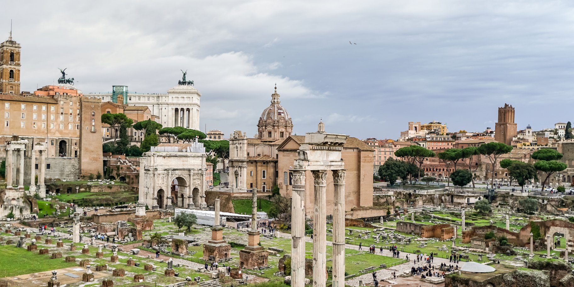 Рим, руїни римського форуму
