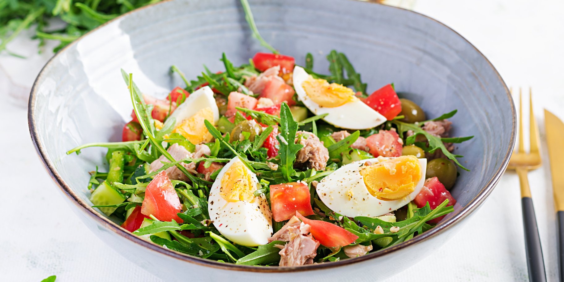 Салат з горбушею і овочами