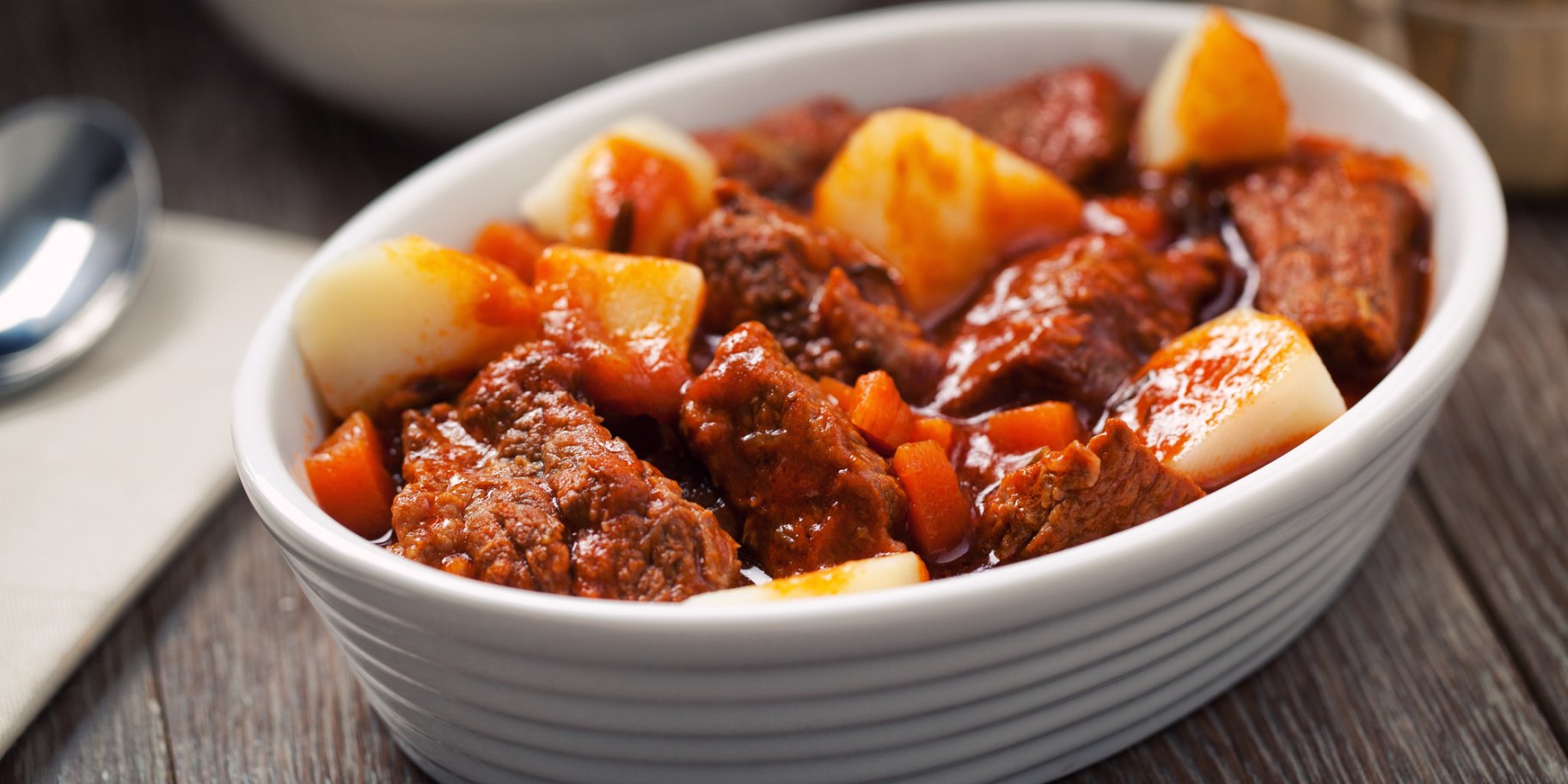 картопля з тушонкою