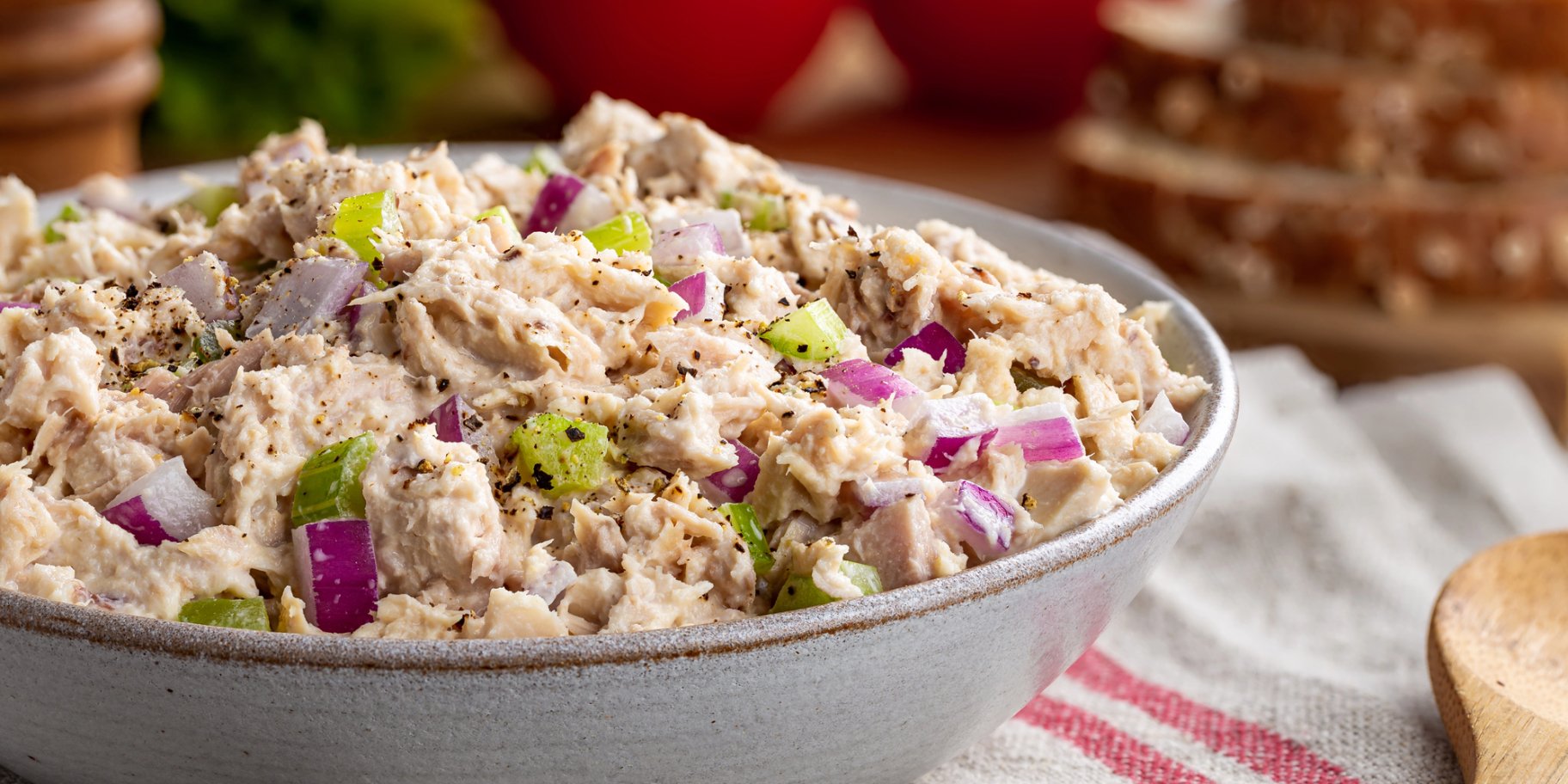 Салат з тунцем і селерою