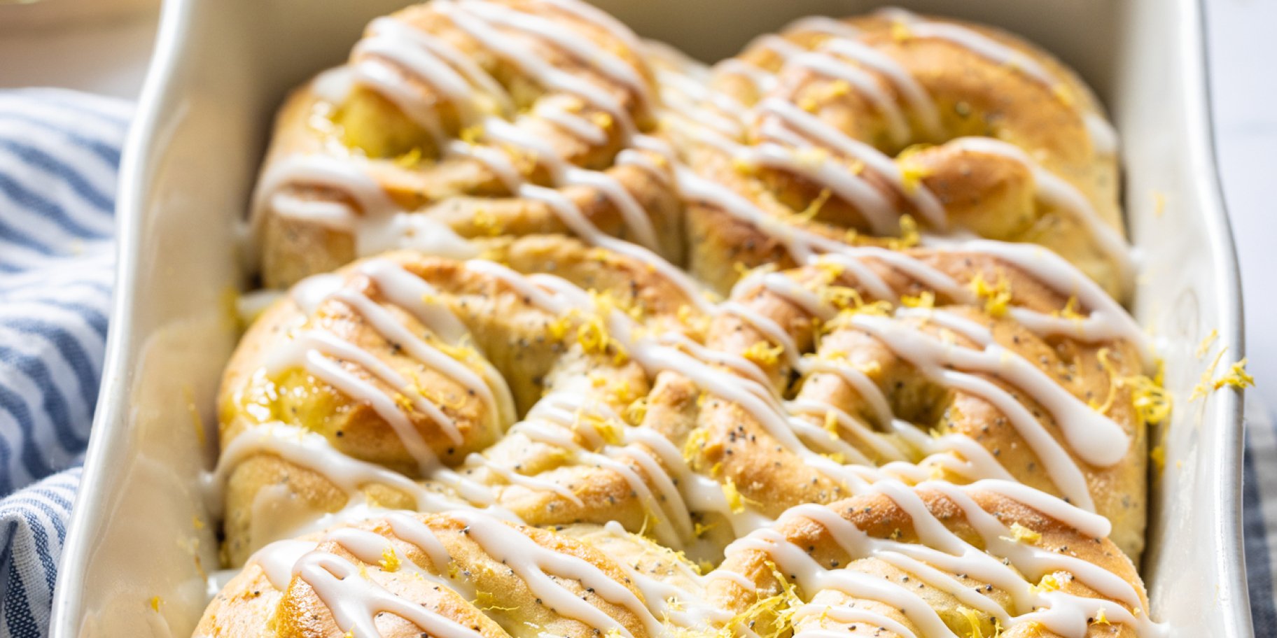 Булочки с глазурью