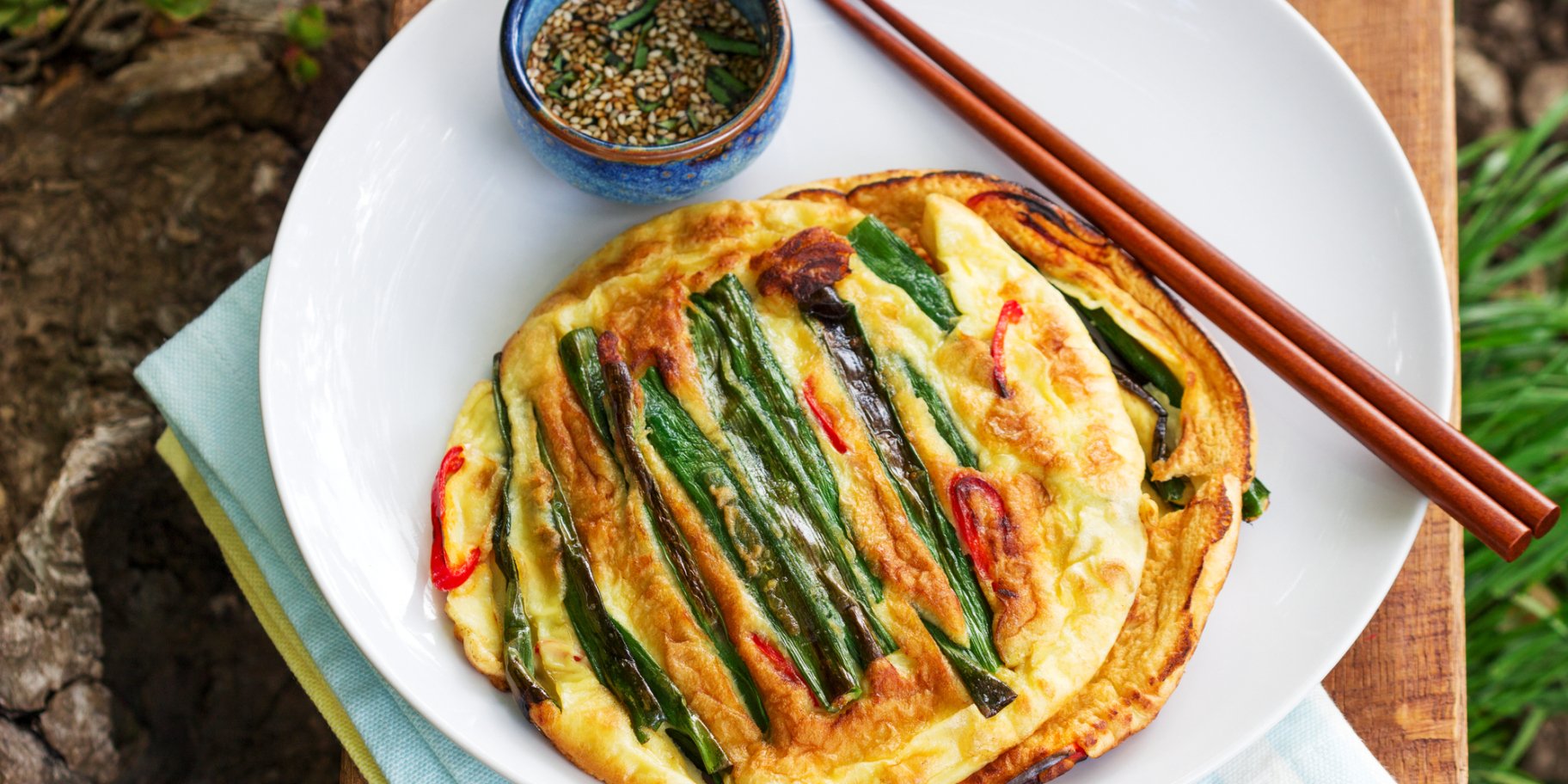 млинці із зеленою цибулею