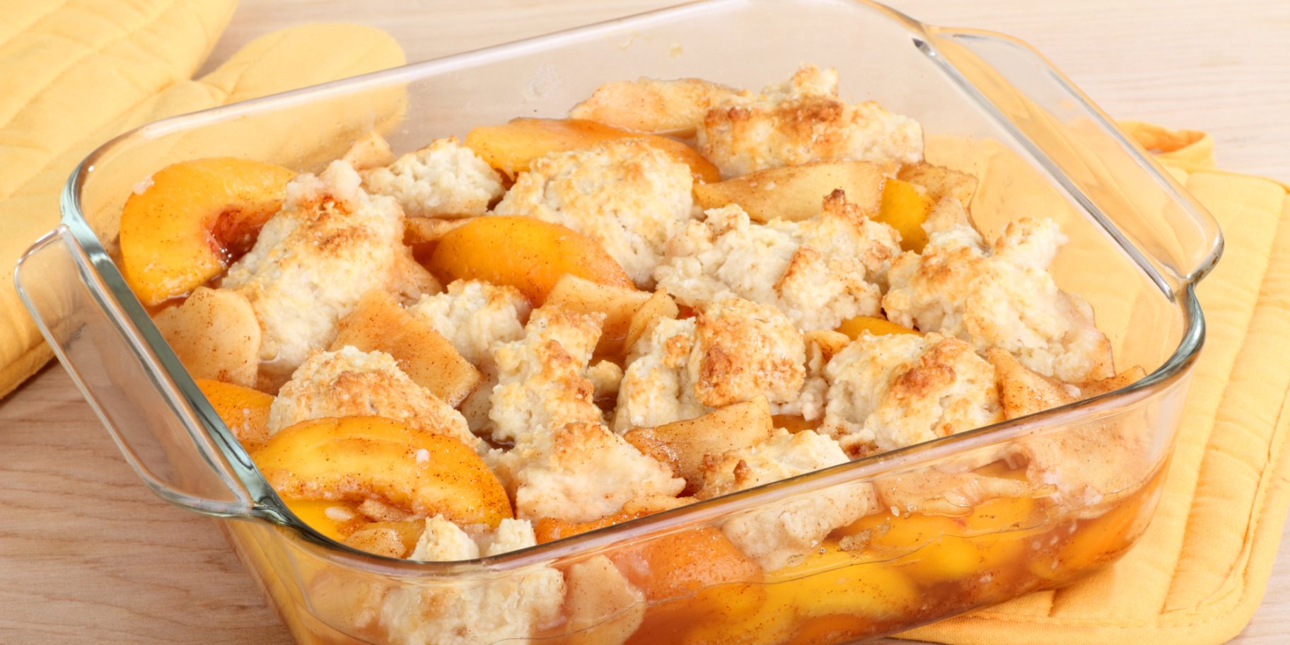 Персиковый коблер