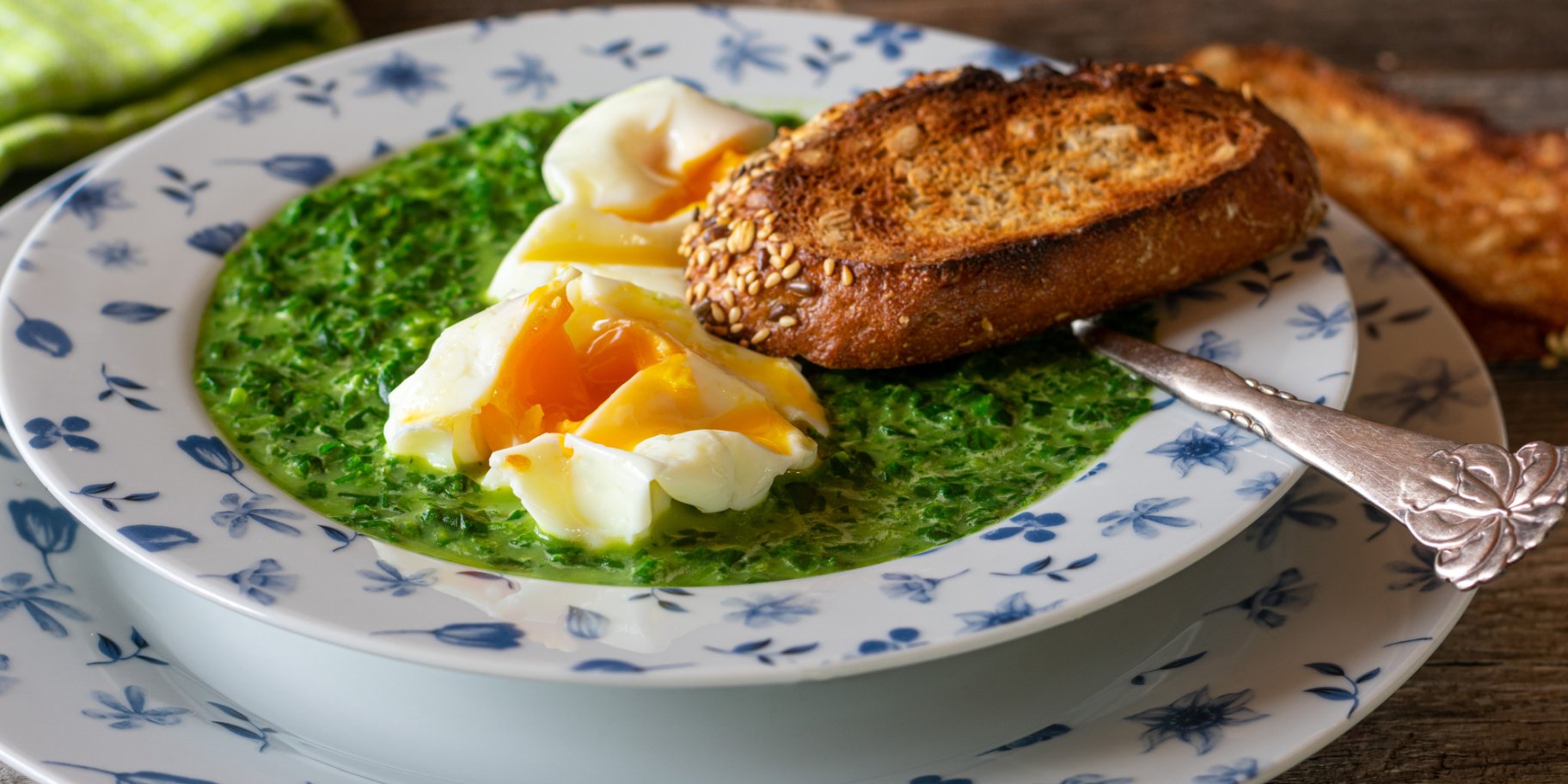 Шпинат і яйця