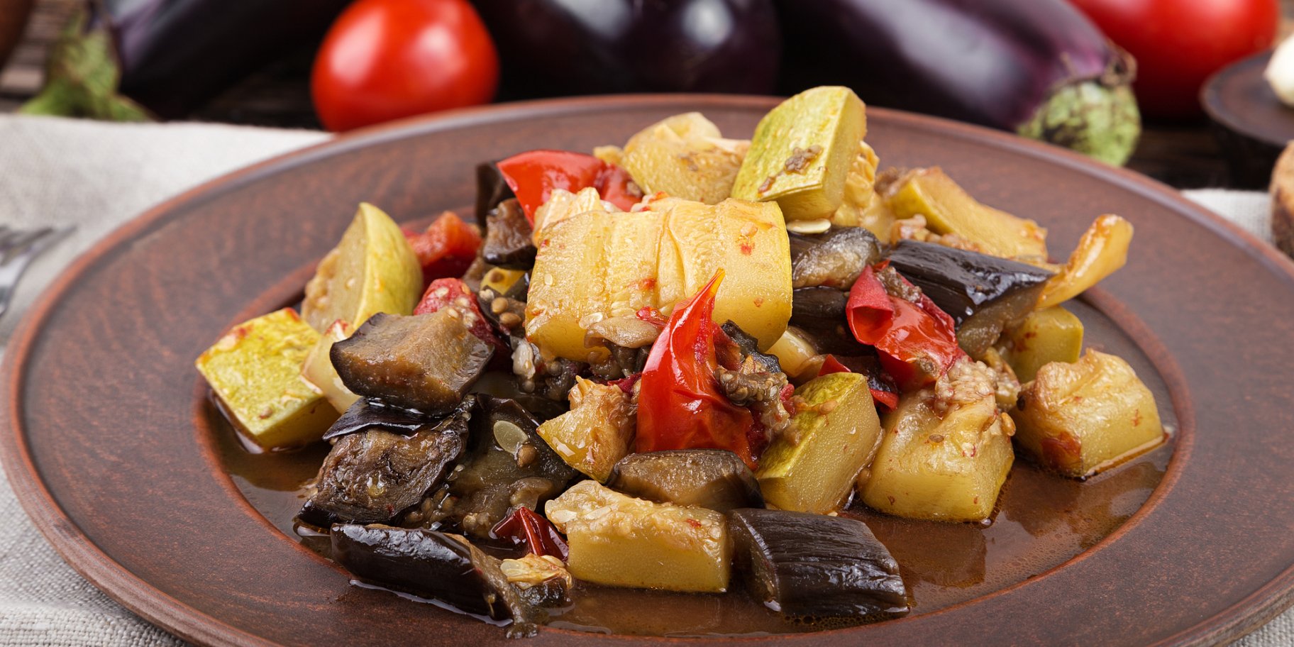 Тушені в сметані овочі