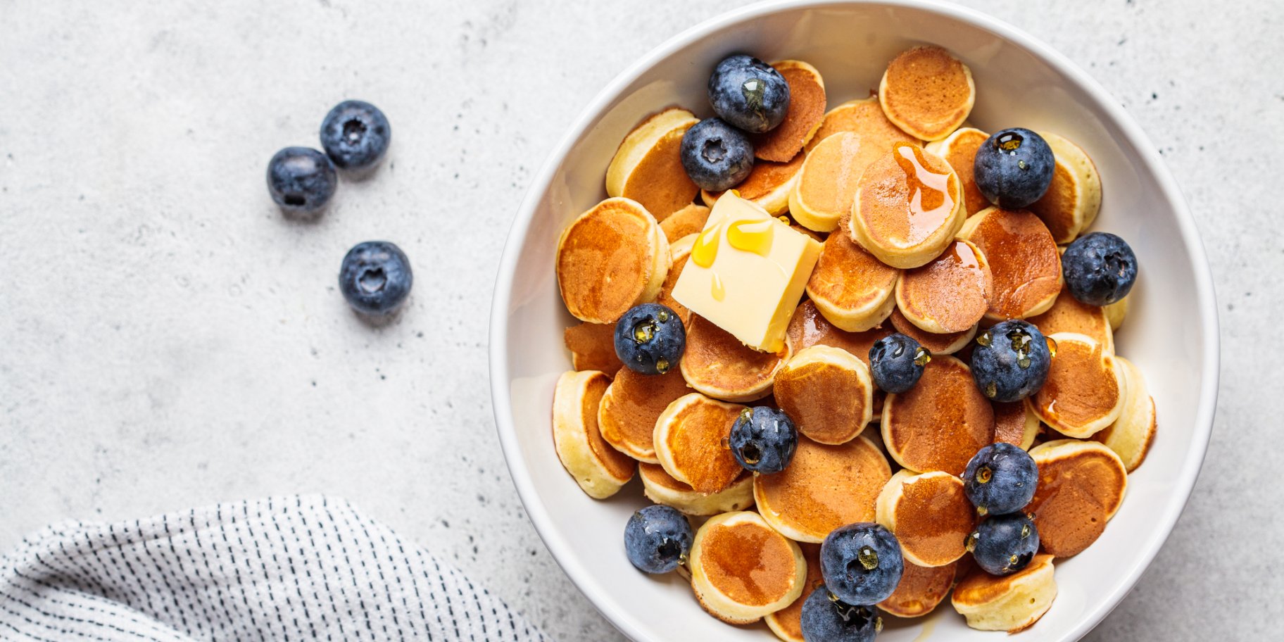 Мініпанкейки з лохиною