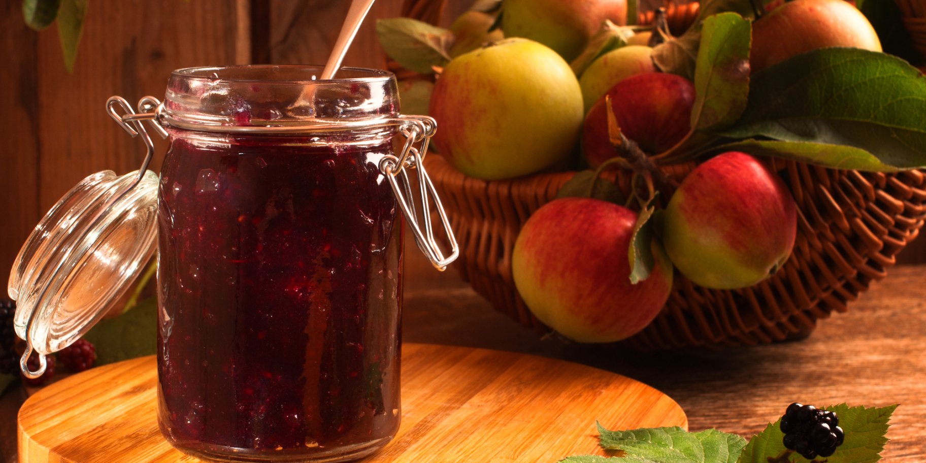 Ежевиное варенье с яблоками