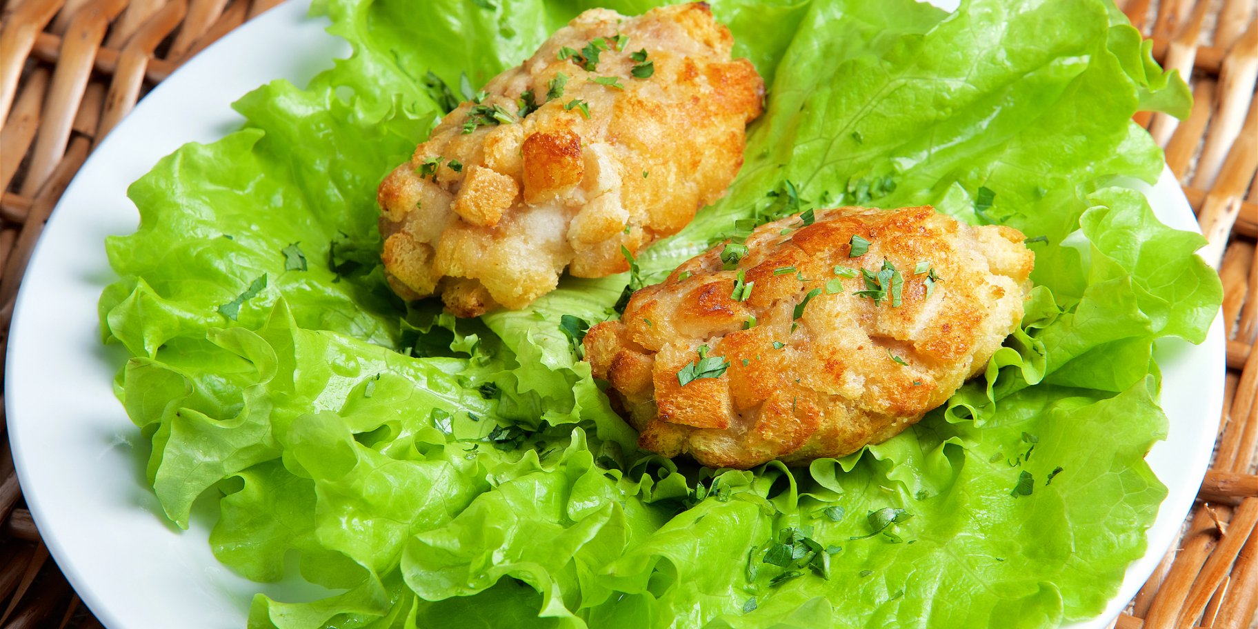 Рыбные «ежики» с сухариками