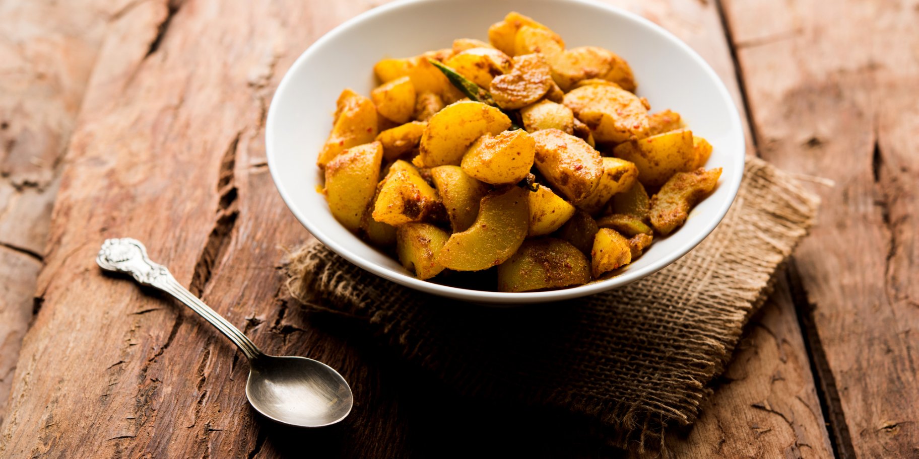 Курка з ананасами в соєвому соусі