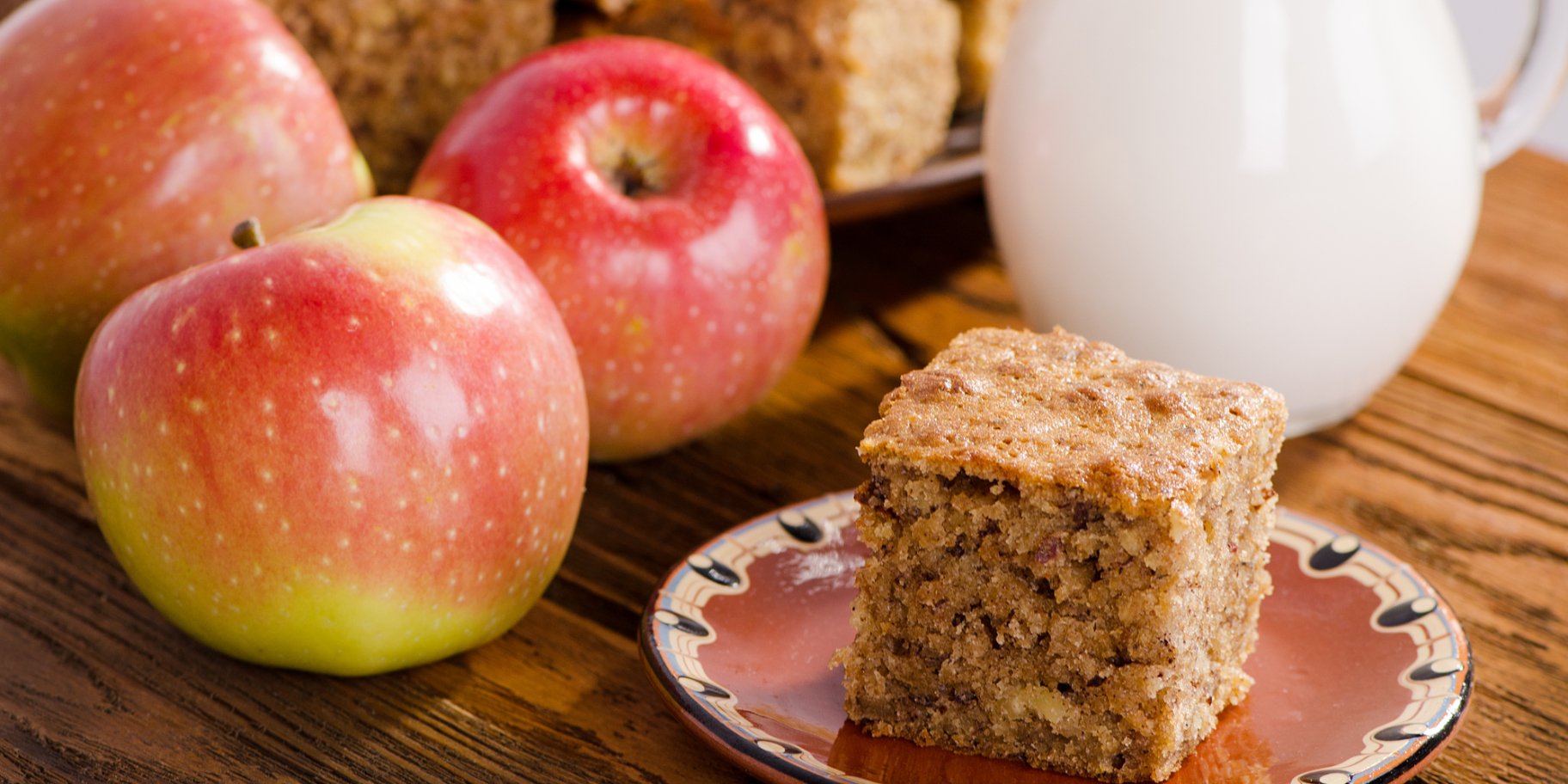 Цельнозерновая лепешка с яблоками