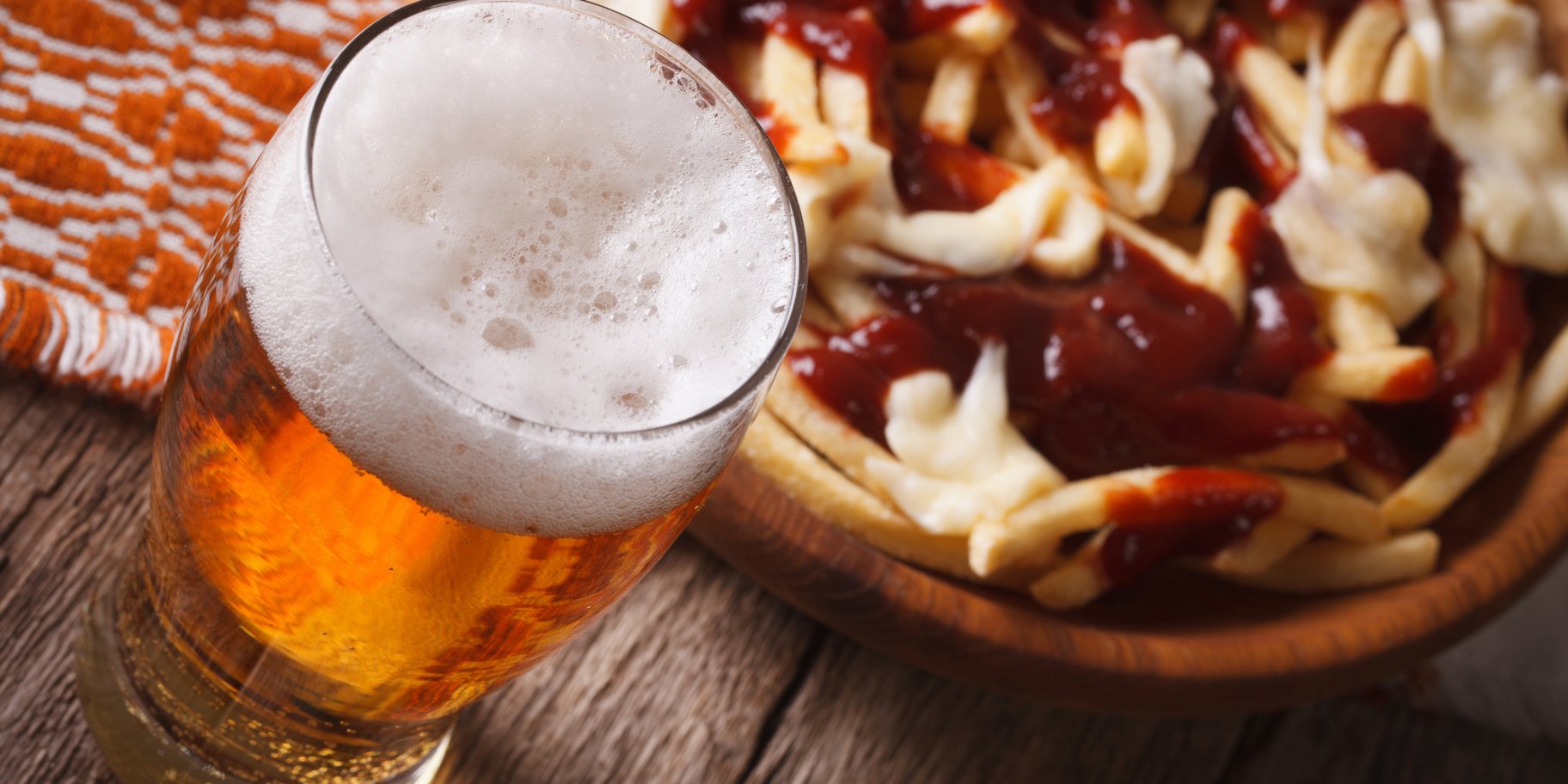 канадский картофель с мясной подливкой