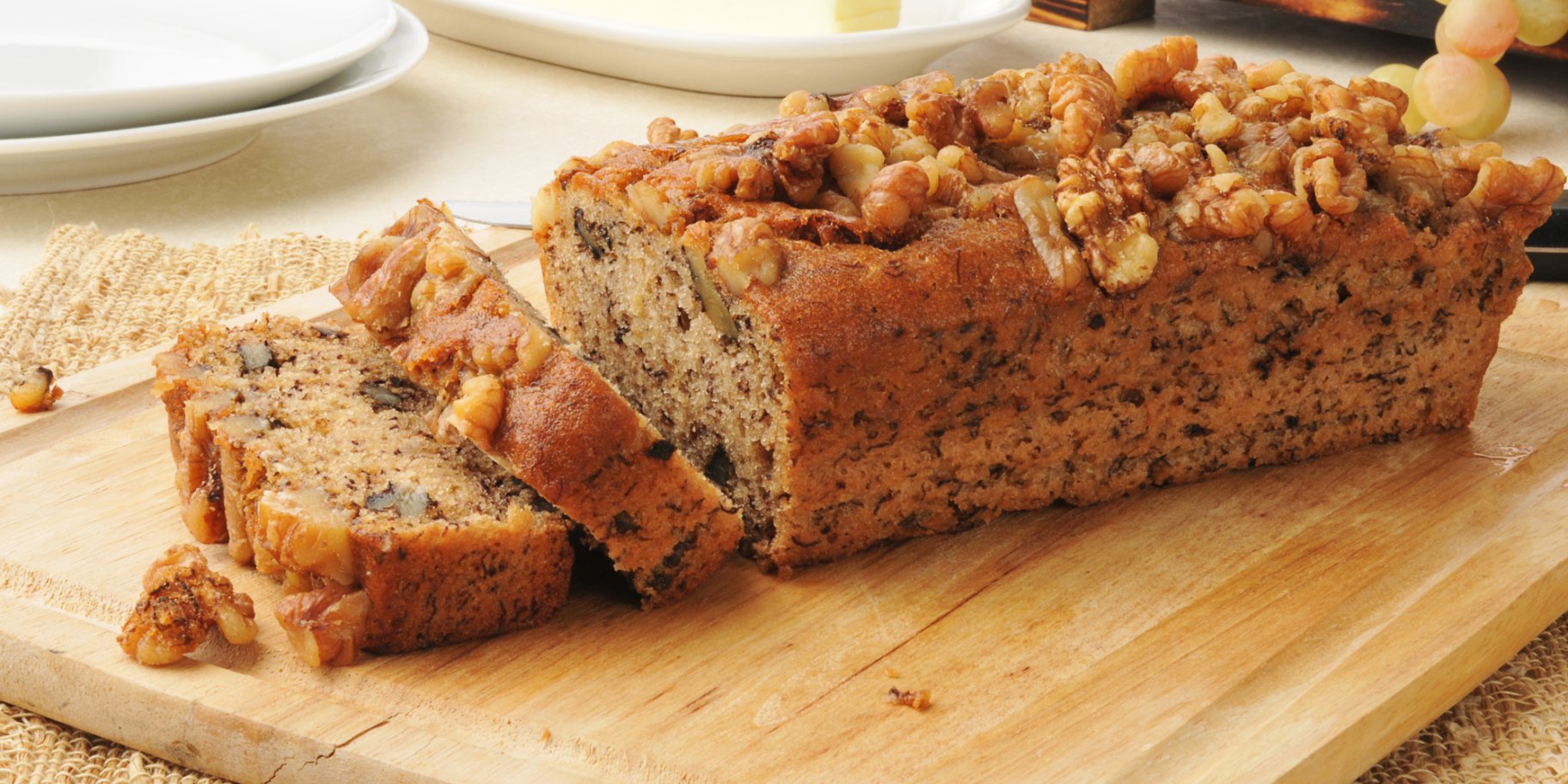 Банановый кекс с орехами