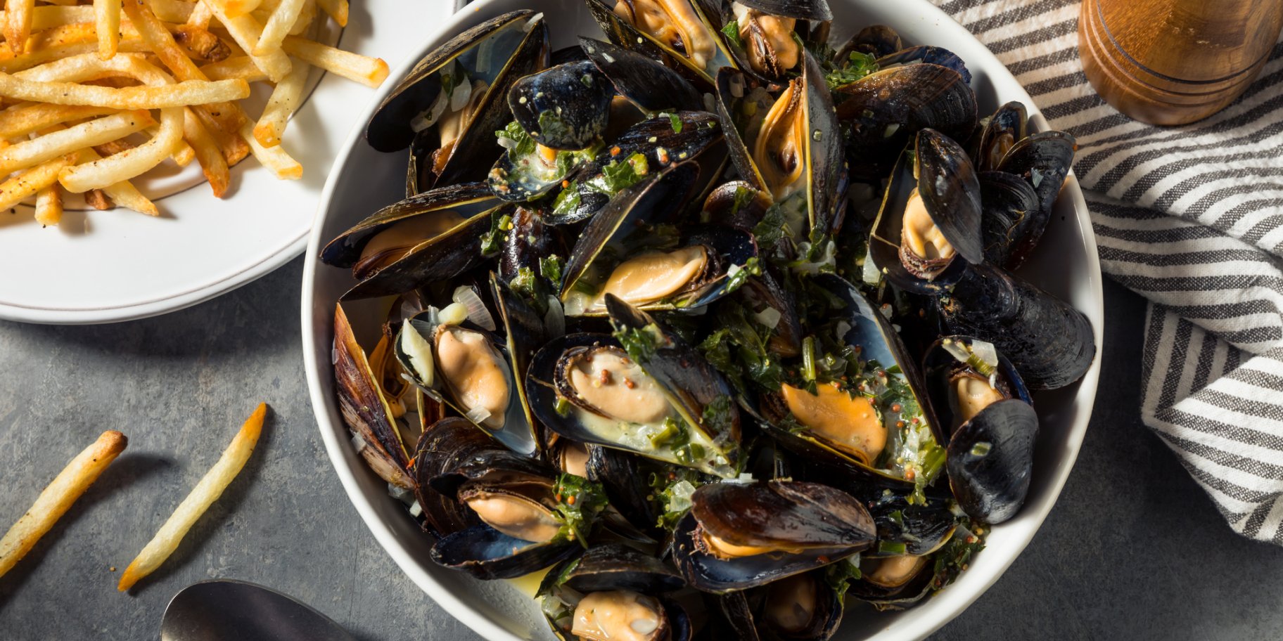 Картопля фрі з мідіями