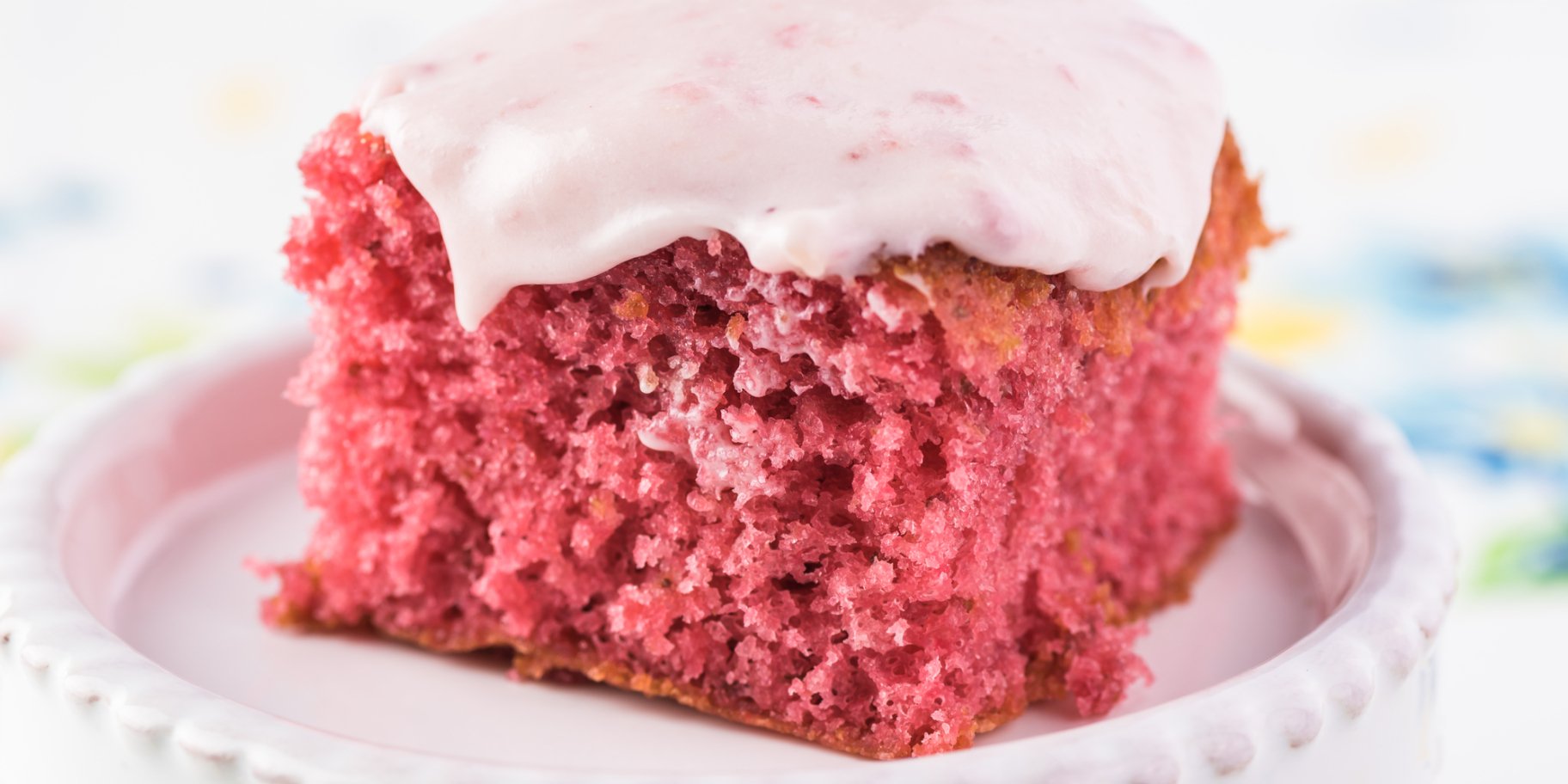 Вишневий бісквіт