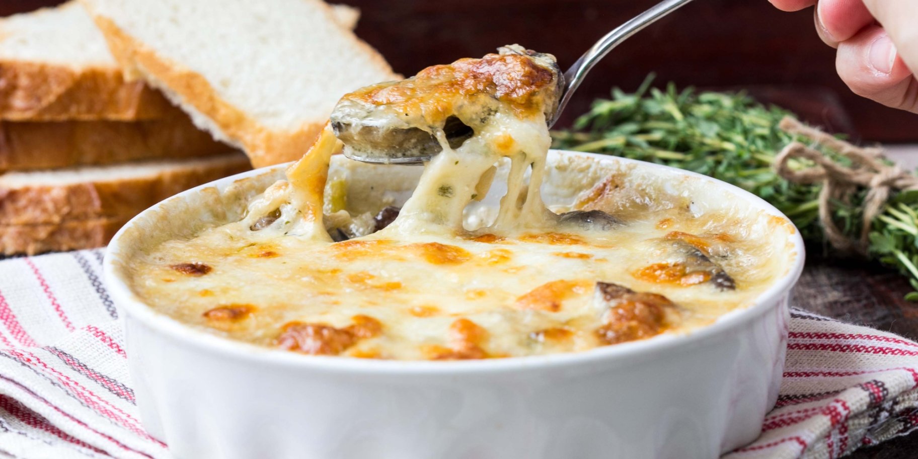 Жульєн з баклажанами