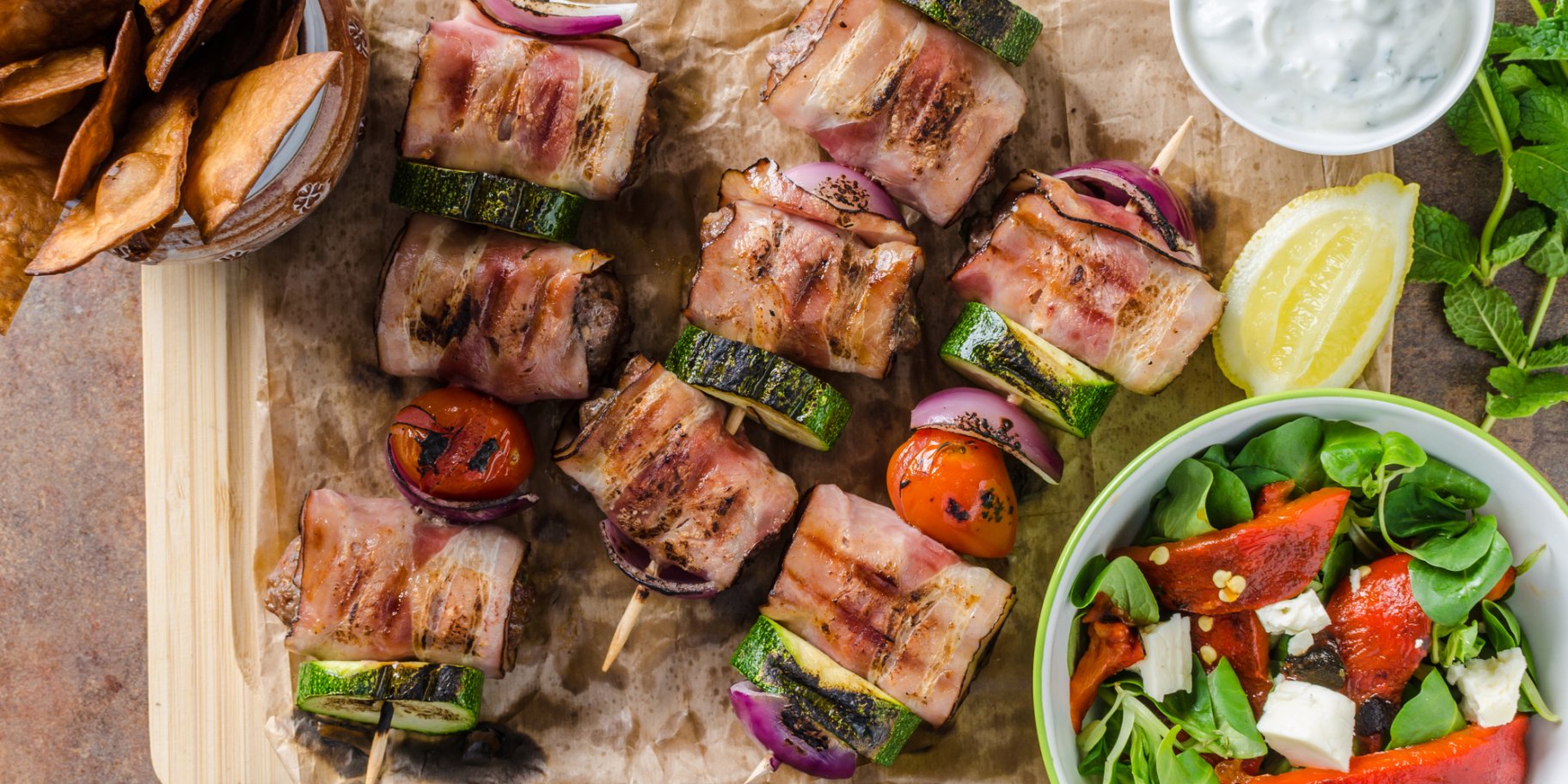 Яловичий шашлик з беконом