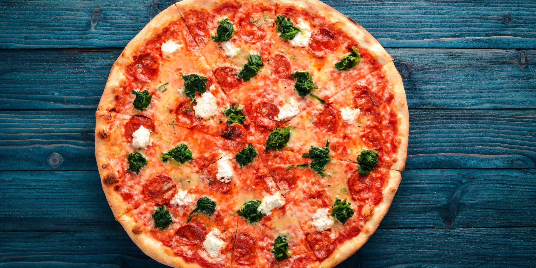 Самую большую пиццу в мире приготовили в Лос-Анджелесе (видео)