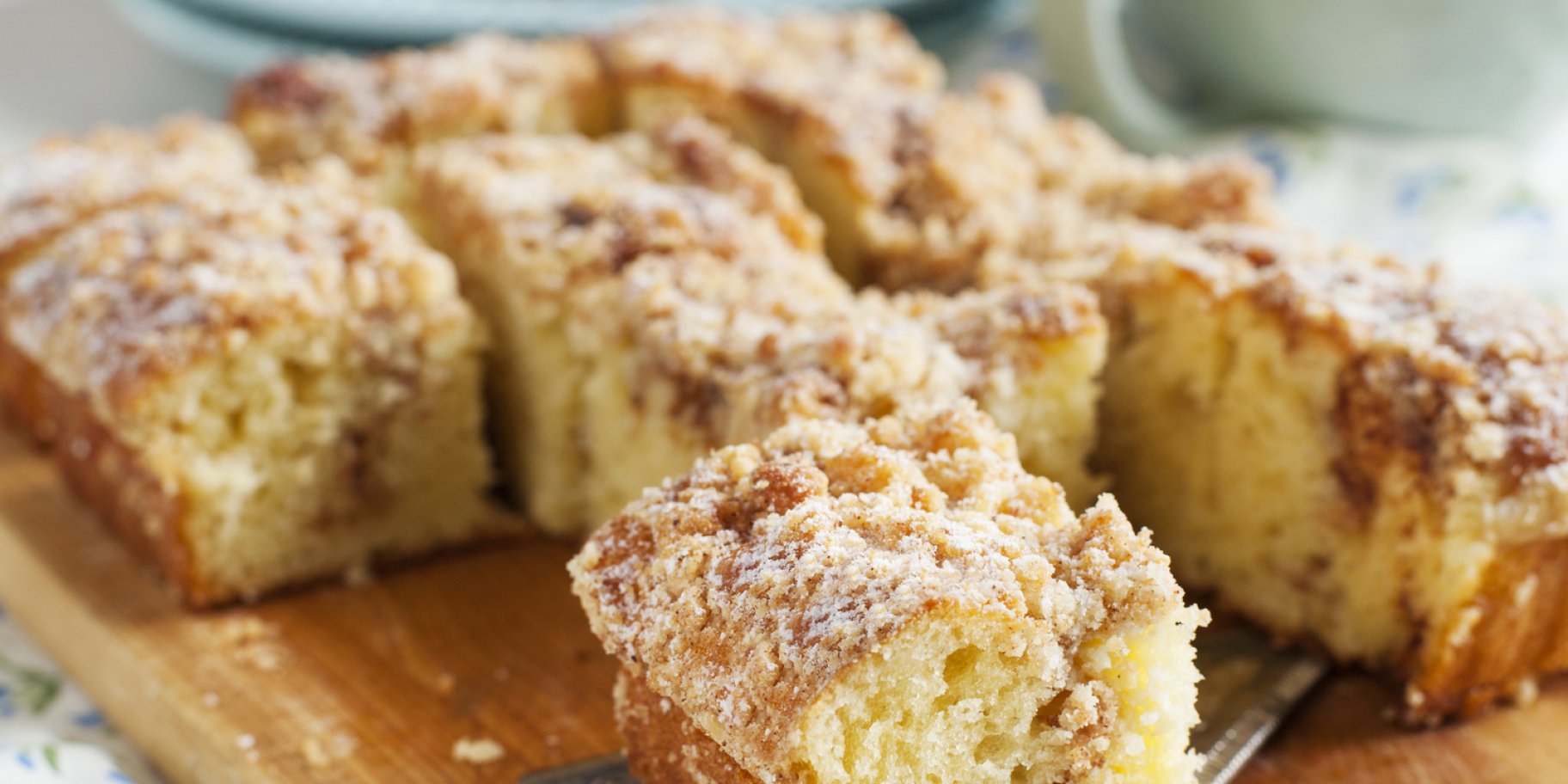 Кавовий пиріг з корицею з вівсяним штрейзелем