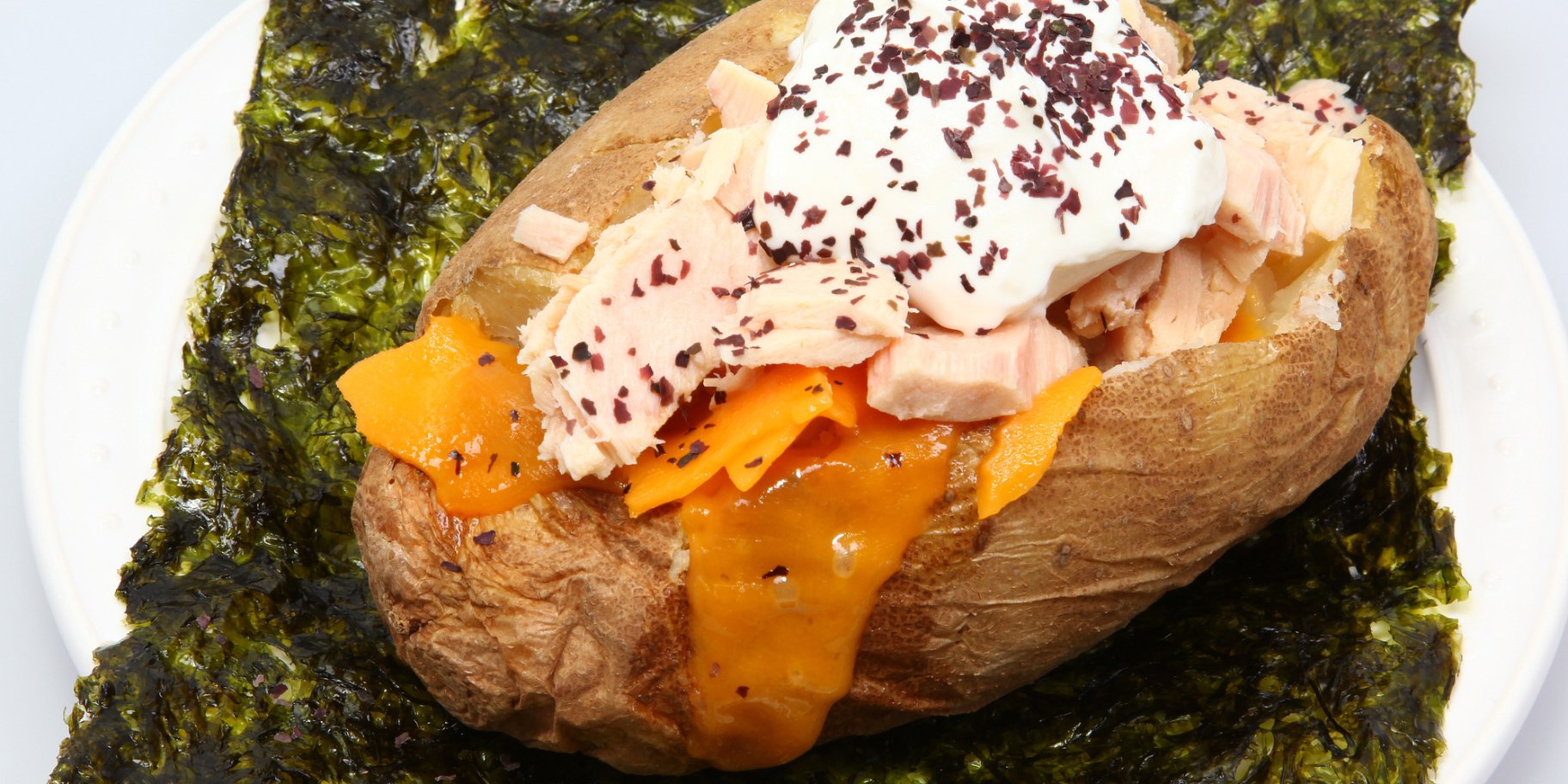 Картопля з тунцем і сиром