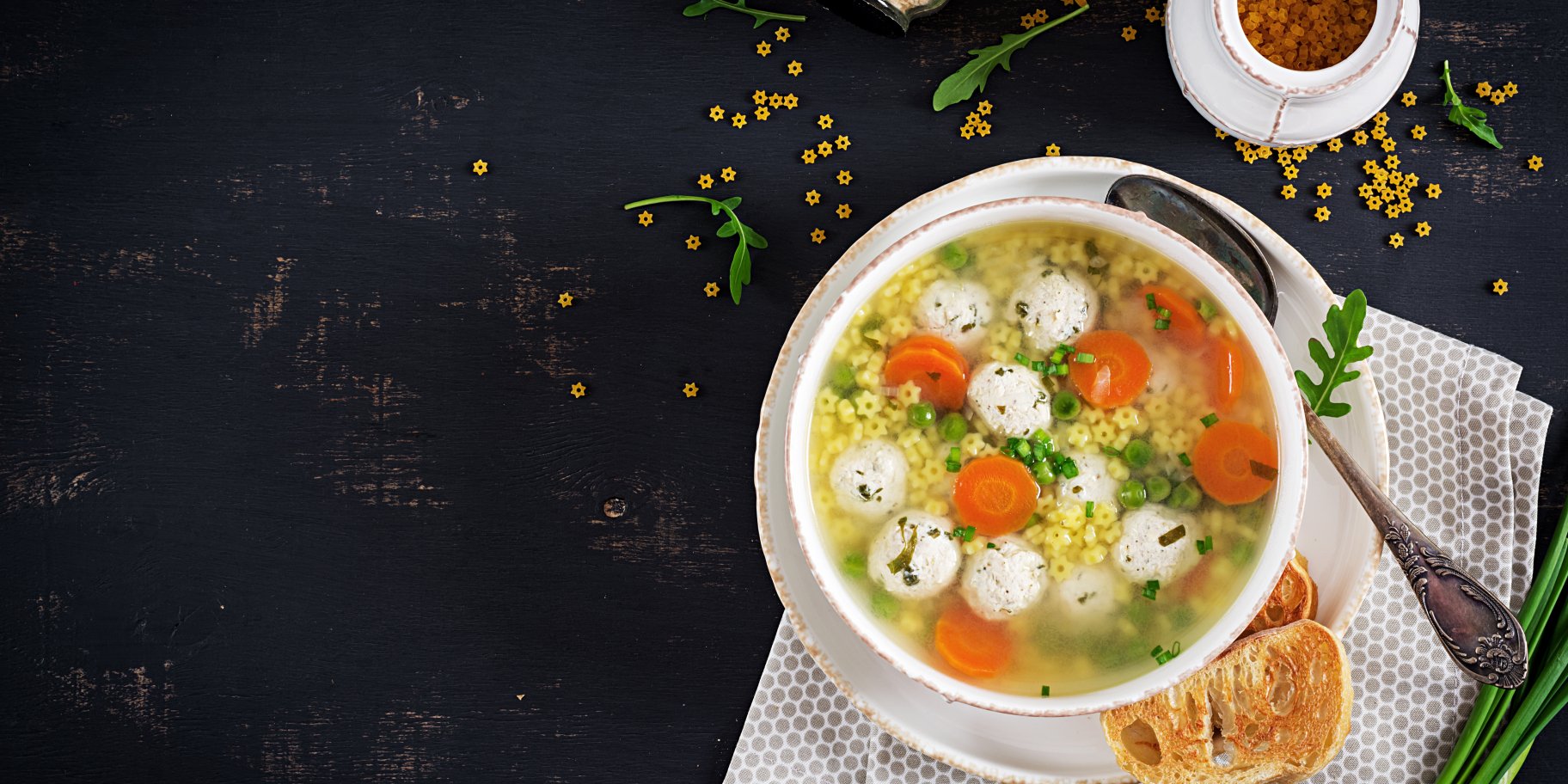 Суп з фрикадельками