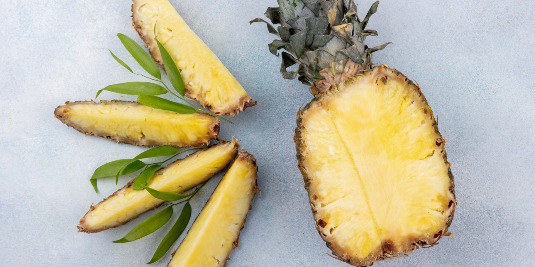 Разрезанный ананас