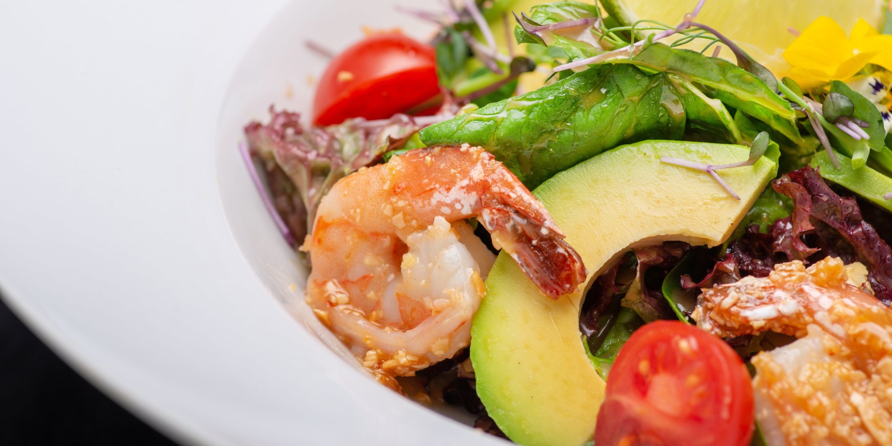 7 салатів з креветками на рік Зеленого дракона — недорого та смачно