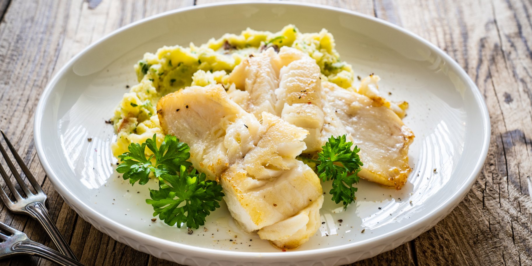 Філе морського окуня, тушковане з овочами