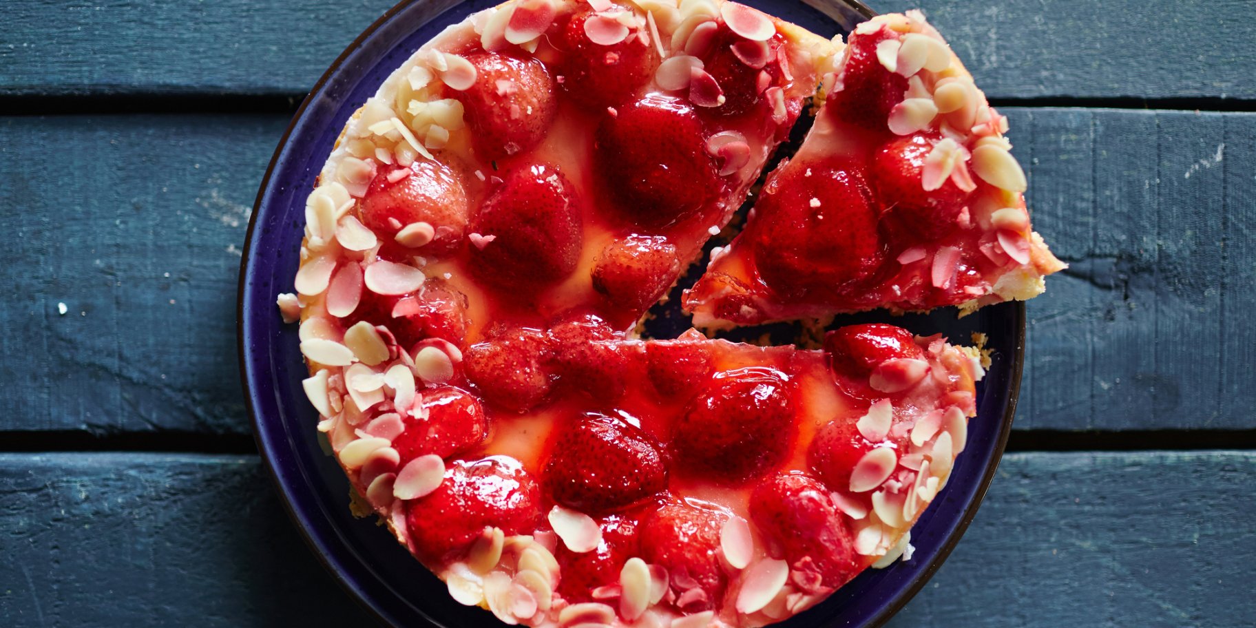 Торт з полуниці