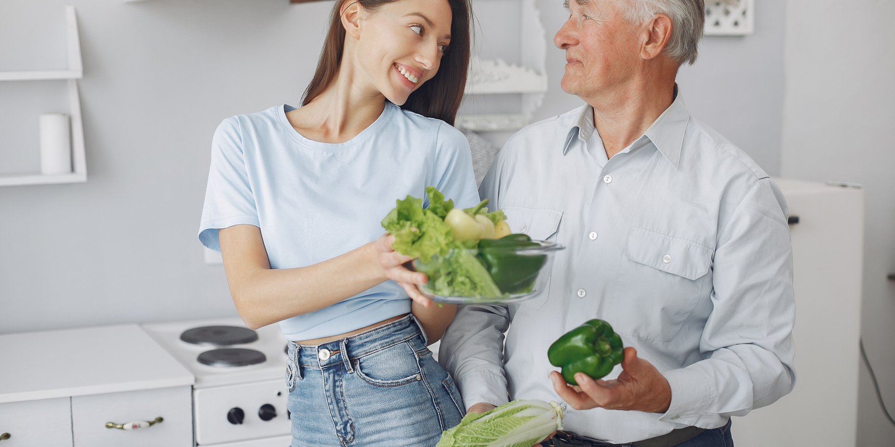 Дідусь з онукою