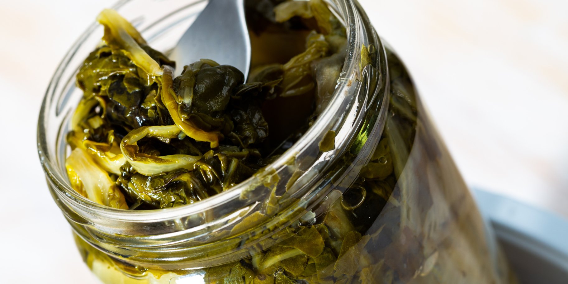 Маринований швейцарський мангольд