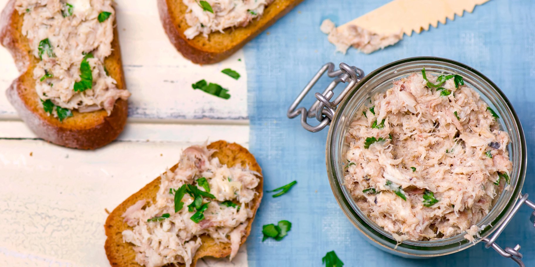 намазка на хліб із сардинами