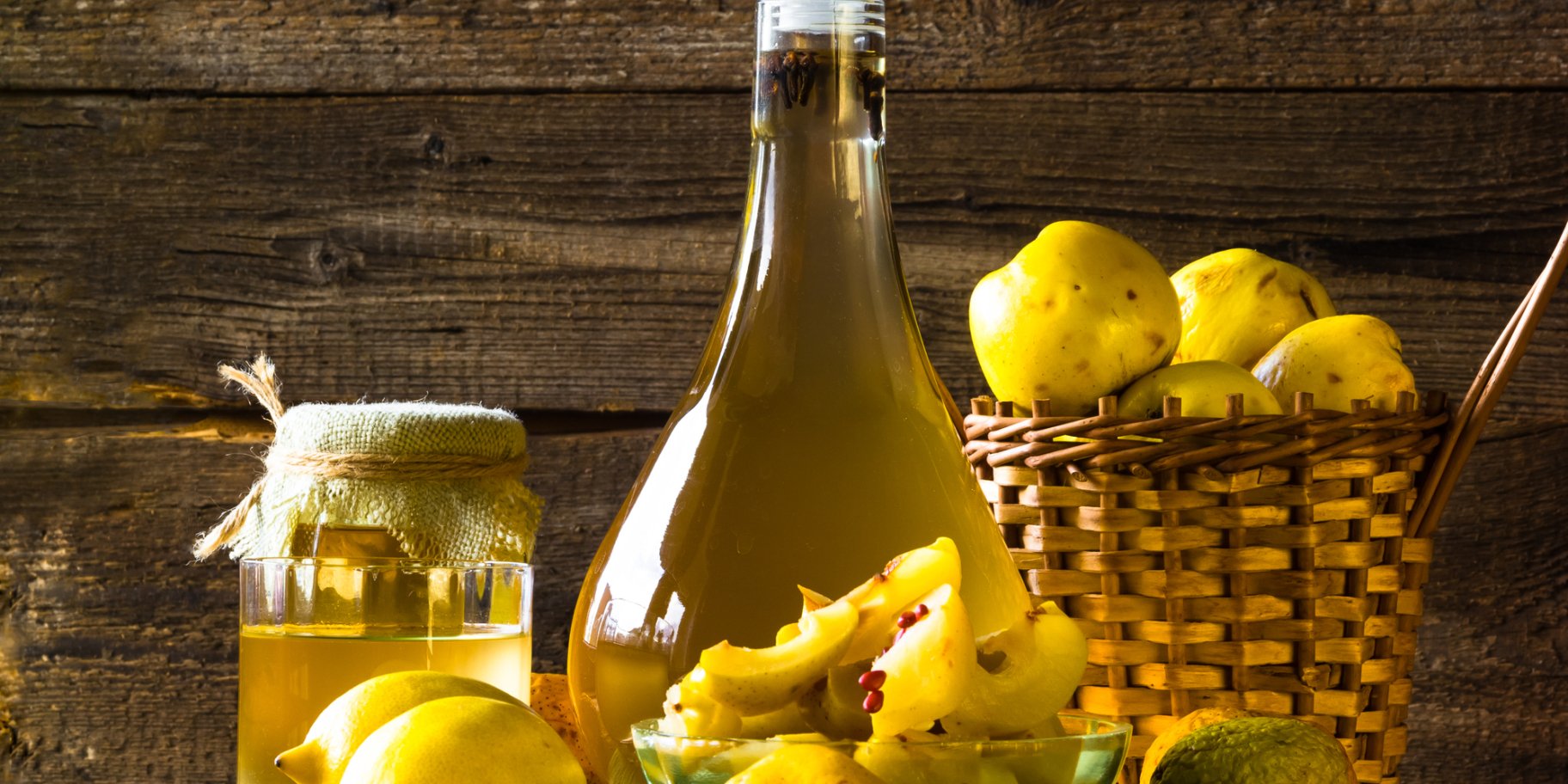 Калиново-айвова настоянка