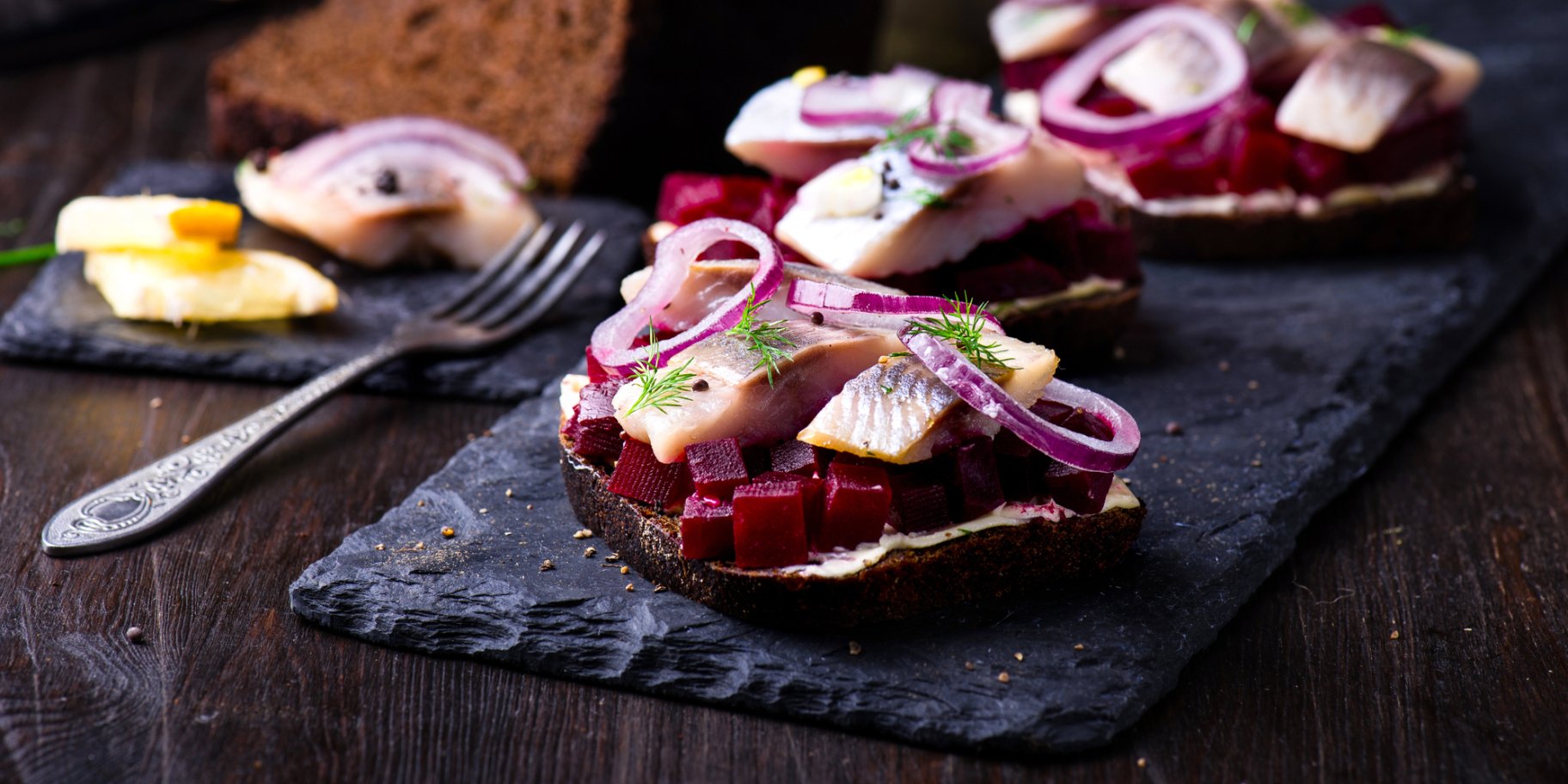 Бутерброди з оселедцем