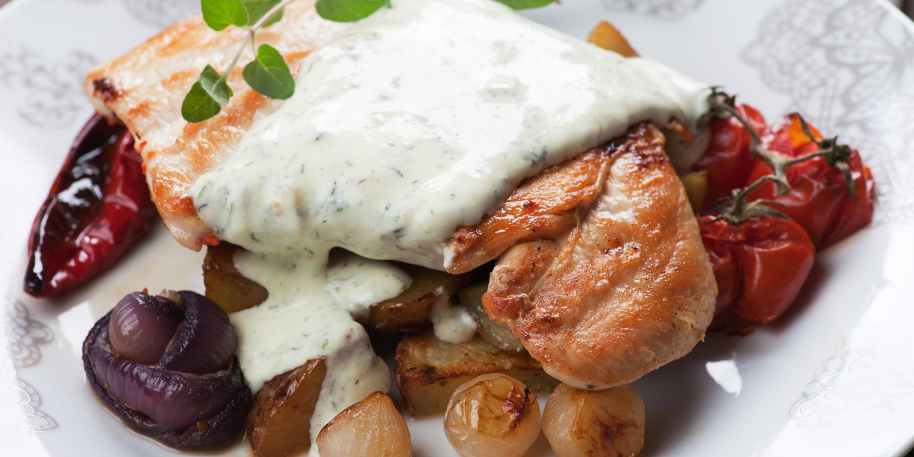 Курица под соусом