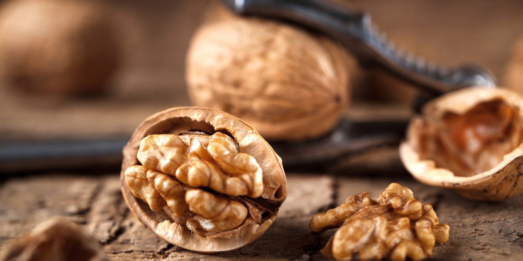 Як правильно смажити грецькі горіхи
