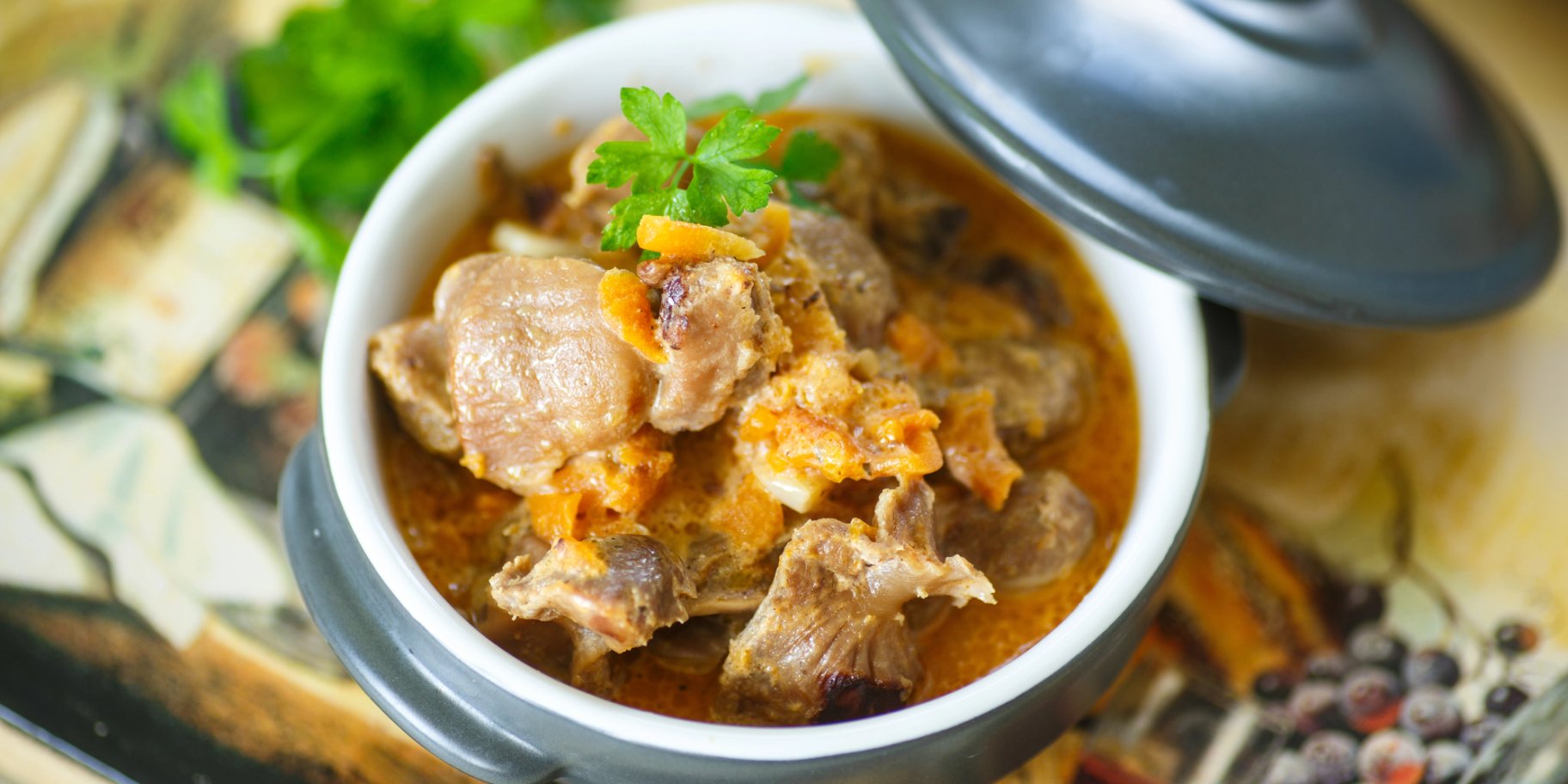 Тушковані шлуночки з печерицями