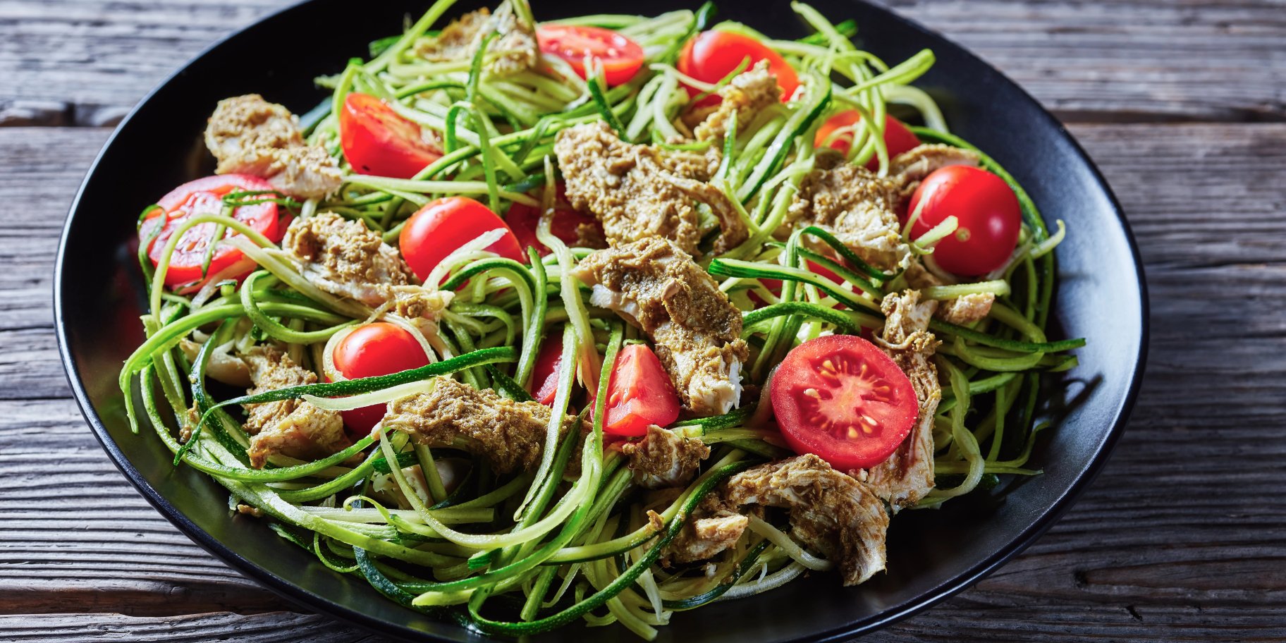 Кабачкова паста з куркою