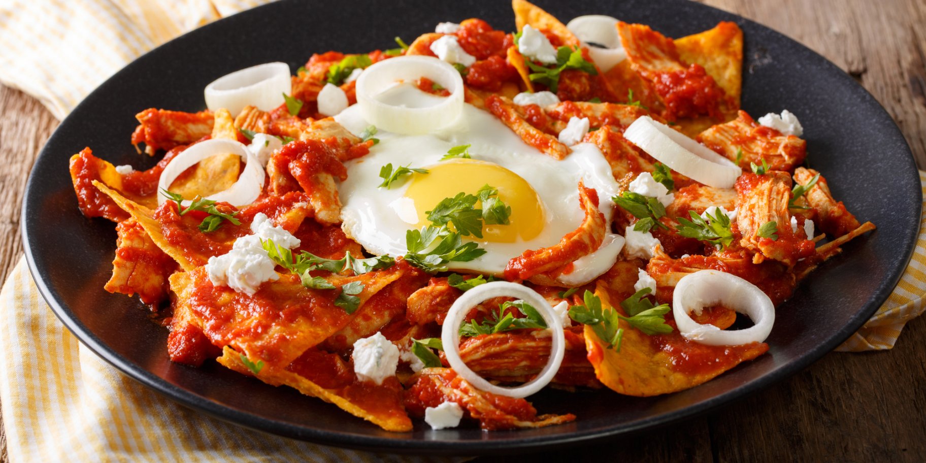 Чилакілес з яєчнею