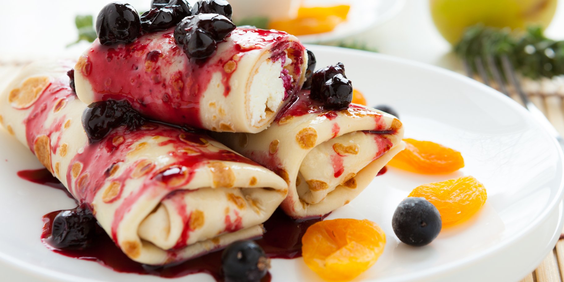 Крохмальні млинці з кисломолочним сиром