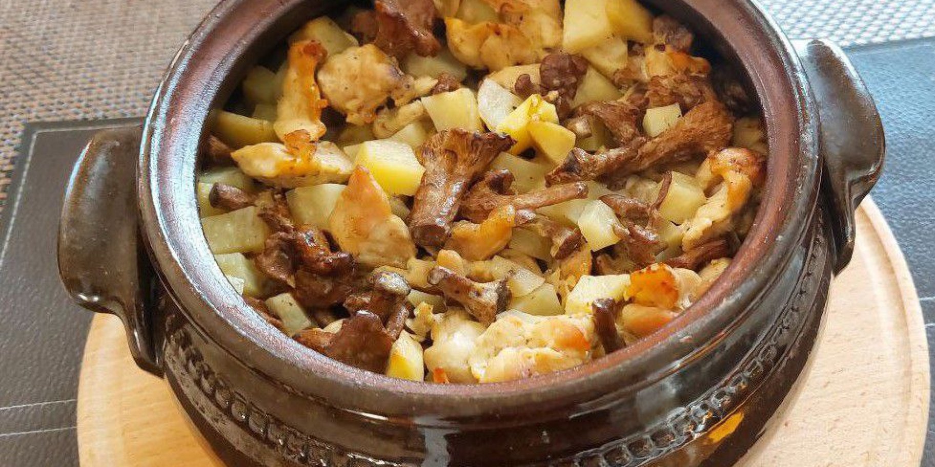 жаркое с лисичками